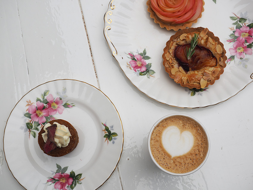 LILY VANILLI BAKERY S Marks The Spots