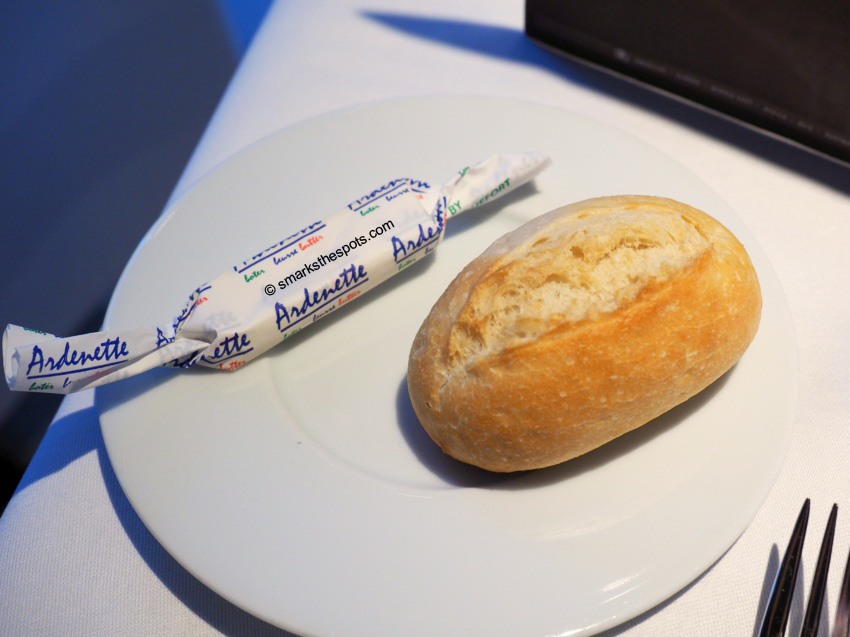bien_belge_living_lounge_restaurant_hilton_hotel_brussels_smarksthespots_blog_02