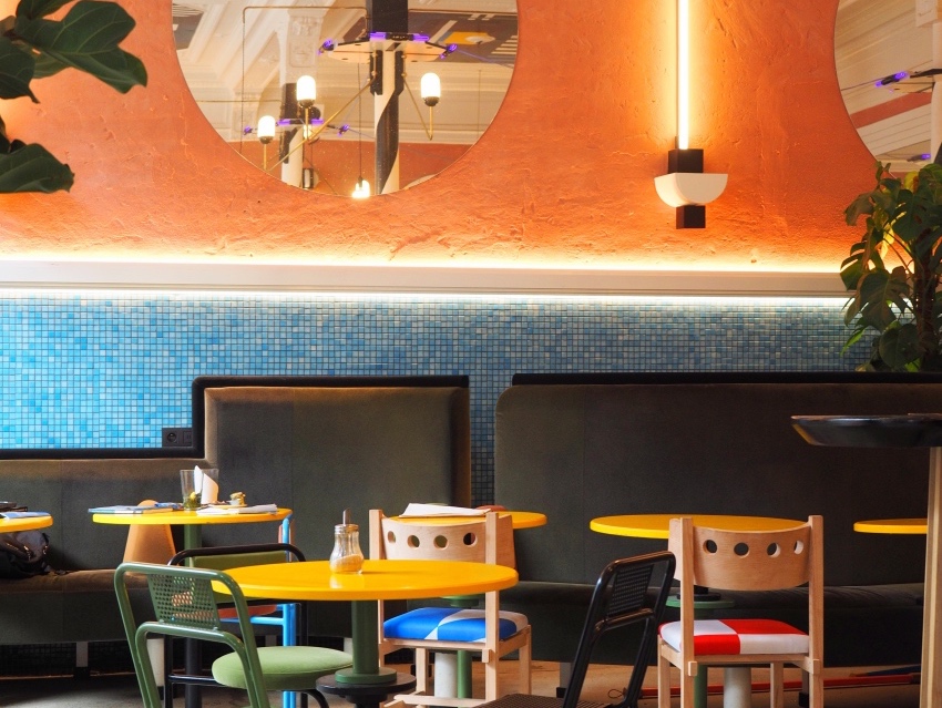 CAFE FLORA S Marks The Spots